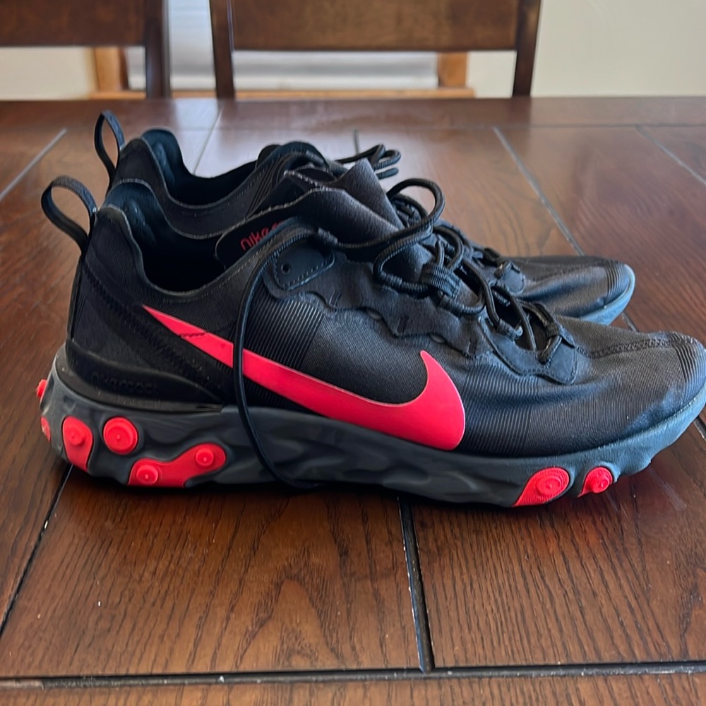 Nike React Element 55